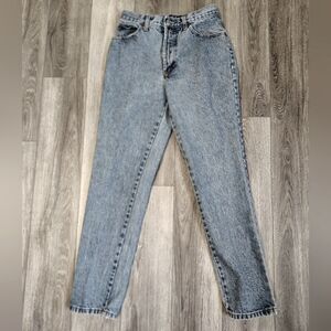 GAP Women's Classic Blue Straight Leg Jeans